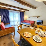 Alpenlandhof Apartment Bad Kleinkirchheim